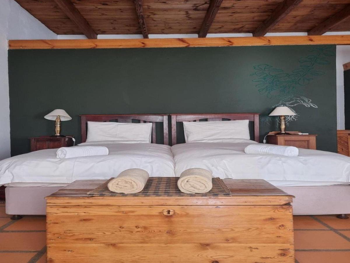 شقة Red Mountain Ridge Karoo Oasis And Guest Farm Buffelskloof المظهر الخارجي الصورة